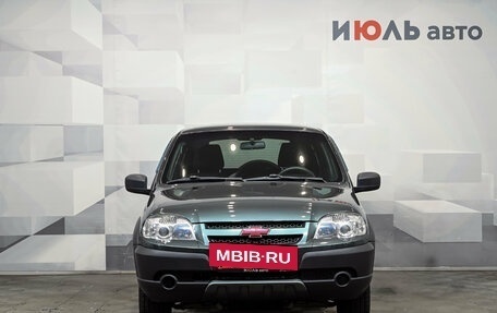 Chevrolet Niva I рестайлинг, 2017 год, 850 000 рублей, 3 фотография