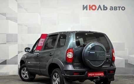 Chevrolet Niva I рестайлинг, 2017 год, 850 000 рублей, 8 фотография