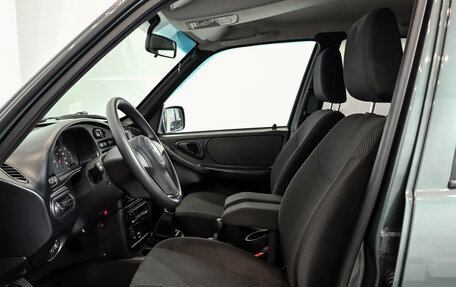 Chevrolet Niva I рестайлинг, 2017 год, 850 000 рублей, 11 фотография