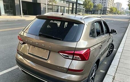 Skoda Kamiq I, 2022 год, 1 240 000 рублей, 4 фотография