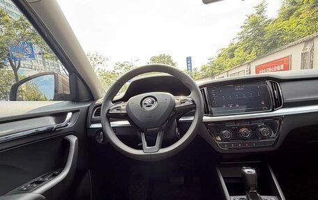 Skoda Kamiq I, 2022 год, 1 240 000 рублей, 6 фотография