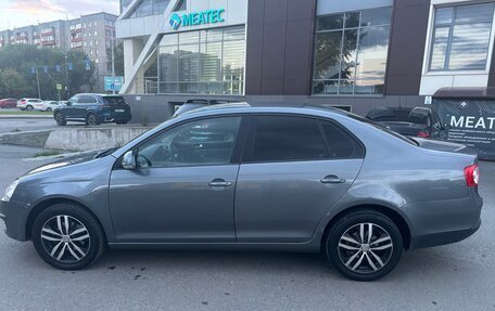 Volkswagen Jetta VI, 2008 год, 410 000 рублей, 8 фотография