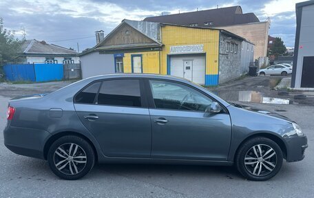 Volkswagen Jetta VI, 2008 год, 410 000 рублей, 4 фотография