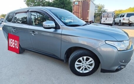 Mitsubishi Outlander III рестайлинг 3, 2013 год, 2 000 000 рублей, 7 фотография