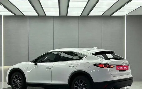 Mazda CX-4, 2022 год, 2 300 600 рублей, 3 фотография