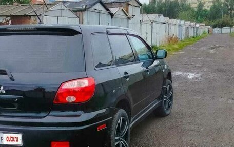 Mitsubishi Outlander III рестайлинг 3, 2006 год, 490 000 рублей, 5 фотография