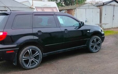 Mitsubishi Outlander III рестайлинг 3, 2006 год, 490 000 рублей, 6 фотография