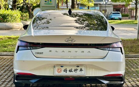 Hyundai Elantra, 2022 год, 1 297 000 рублей, 5 фотография