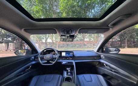 Hyundai Elantra, 2022 год, 1 297 000 рублей, 11 фотография