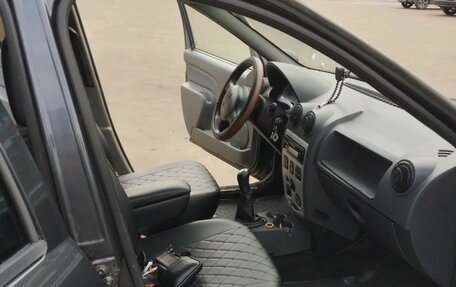 Renault Logan I, 2006 год, 280 000 рублей, 10 фотография