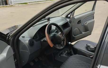 Renault Logan I, 2006 год, 280 000 рублей, 7 фотография