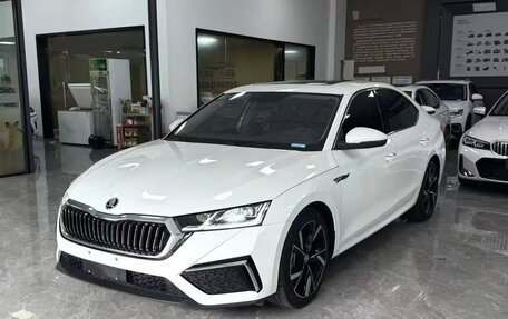 Skoda Octavia IV, 2023 год, 2 280 100 рублей, 2 фотография