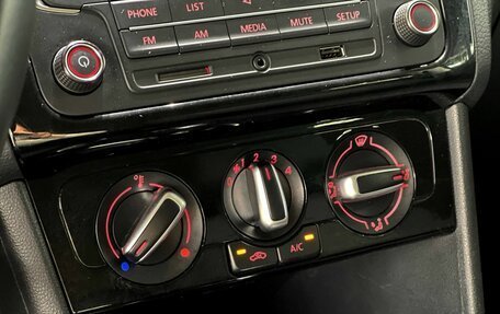Volkswagen Polo VI (EU Market), 2017 год, 1 290 000 рублей, 15 фотография