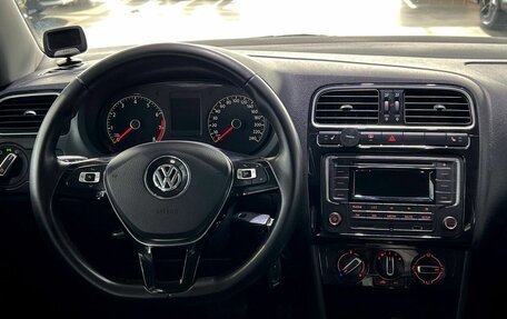Volkswagen Polo VI (EU Market), 2017 год, 1 290 000 рублей, 23 фотография