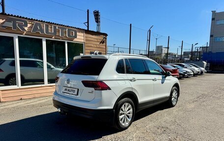 Volkswagen Tiguan II, 2017 год, 2 359 000 рублей, 9 фотография