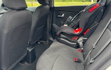 KIA Rio III рестайлинг, 2015 год, 630 000 рублей, 8 фотография