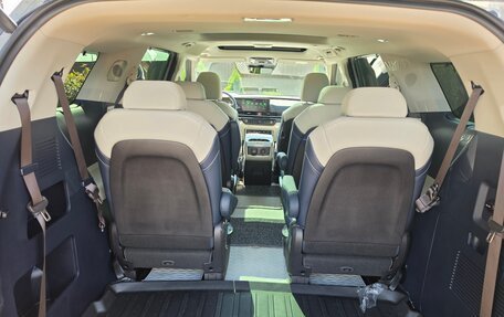 KIA Carnival, 2024 год, 5 700 000 рублей, 14 фотография