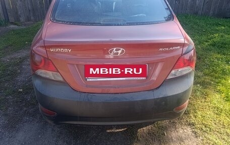 Hyundai Solaris II рестайлинг, 2011 год, 630 000 рублей, 5 фотография