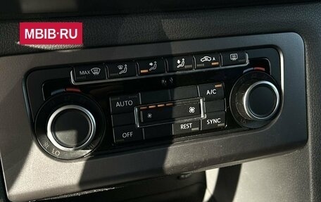 Volkswagen Amarok I рестайлинг, 2013 год, 1 860 000 рублей, 13 фотография