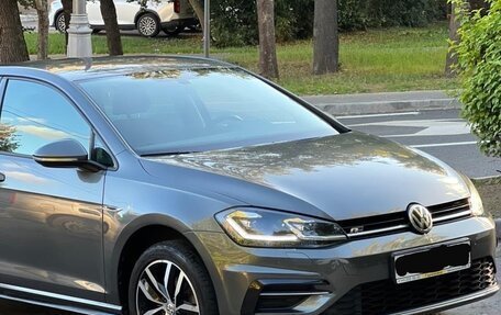 Volkswagen Golf VII, 2018 год, 1 700 000 рублей, 1 фотография