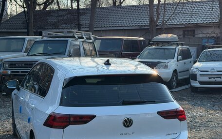 Volkswagen Golf VIII, 2022 год, 2 050 000 рублей, 6 фотография