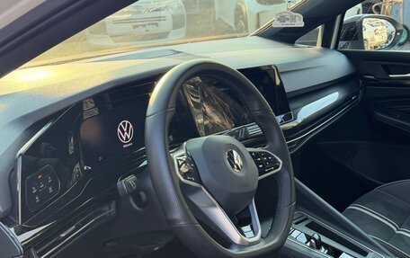 Volkswagen Golf VIII, 2022 год, 2 050 000 рублей, 9 фотография