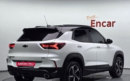 Chevrolet TrailBlazer, 2022 год, 1 850 000 рублей, 2 фотография