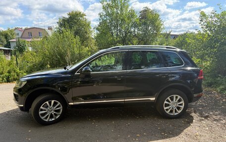 Volkswagen Touareg III, 2015 год, 1 990 000 рублей, 3 фотография