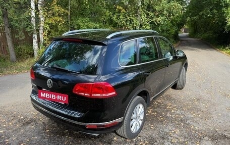 Volkswagen Touareg III, 2015 год, 1 990 000 рублей, 6 фотография