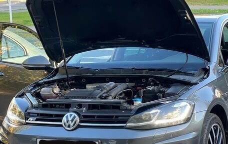 Volkswagen Golf VII, 2018 год, 1 700 000 рублей, 4 фотография
