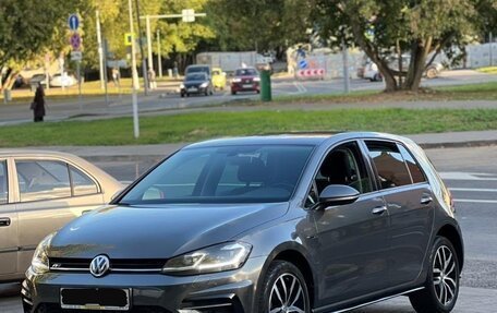 Volkswagen Golf VII, 2018 год, 1 700 000 рублей, 5 фотография