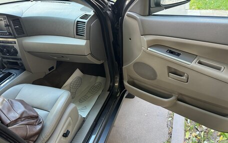 Jeep Grand Cherokee, 2005 год, 985 000 рублей, 21 фотография
