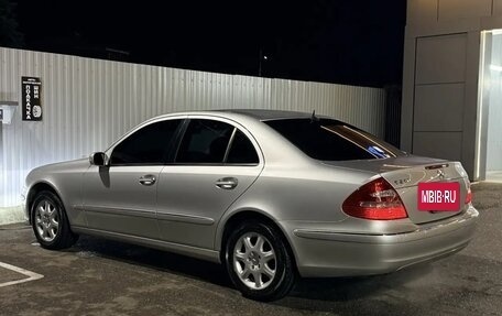 Mercedes-Benz E-Класс, 2002 год, 985 000 рублей, 3 фотография