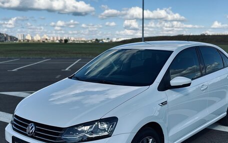 Volkswagen Polo VI (EU Market), 2019 год, 1 250 000 рублей, 2 фотография