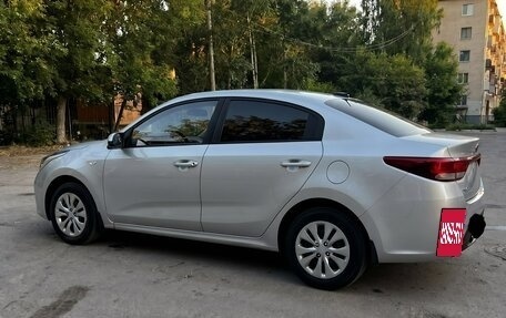 KIA Rio IV, 2017 год, 1 320 000 рублей, 4 фотография