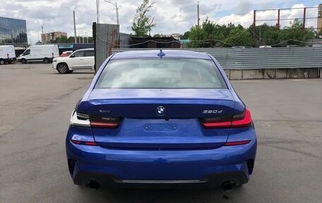 BMW 3 серия, 2019 год, 1 700 000 рублей, 2 фотография