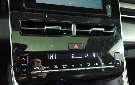 Toyota Avalon, 2022 год, 3 120 000 рублей, 16 фотография