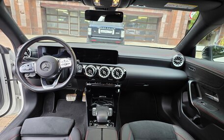 Mercedes-Benz CLA, 2022 год, 4 200 000 рублей, 11 фотография