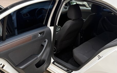 Volkswagen Jetta VI, 2013 год, 1 190 000 рублей, 10 фотография
