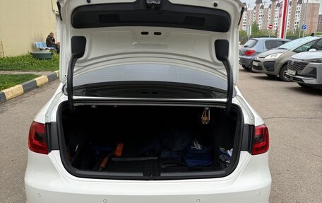 Volkswagen Jetta VI, 2013 год, 1 190 000 рублей, 16 фотография