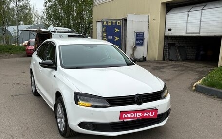 Volkswagen Jetta VI, 2013 год, 1 190 000 рублей, 21 фотография