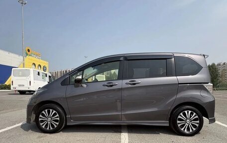 Honda Freed I, 2014 год, 990 000 рублей, 3 фотография