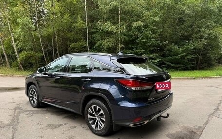 Lexus RX IV рестайлинг, 2020 год, 4 700 000 рублей, 7 фотография