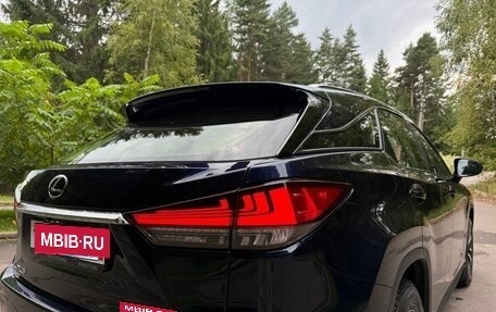 Lexus RX IV рестайлинг, 2020 год, 4 700 000 рублей, 18 фотография