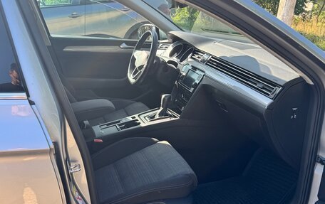 Volkswagen Passat B8 рестайлинг, 2020 год, 2 200 000 рублей, 11 фотография