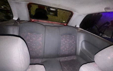 Mazda 323, 1999 год, 60 000 рублей, 7 фотография