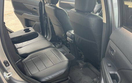 Mitsubishi Outlander III рестайлинг 3, 2012 год, 1 050 000 рублей, 7 фотография