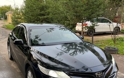 Toyota Camry, 2019 год, 2 600 000 рублей, 1 фотография