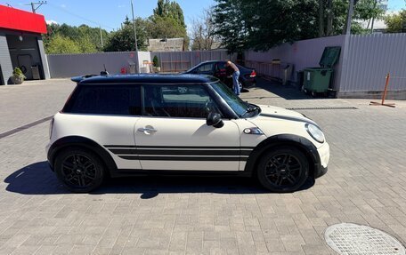 MINI Hatch, 2012 год, 1 100 000 рублей, 6 фотография