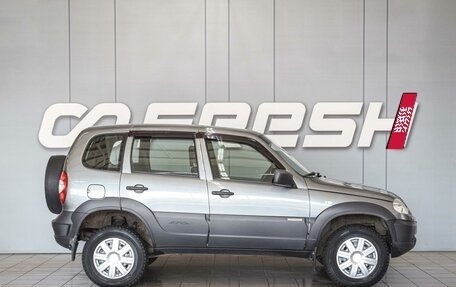Chevrolet Niva I рестайлинг, 2018 год, 850 000 рублей, 4 фотография